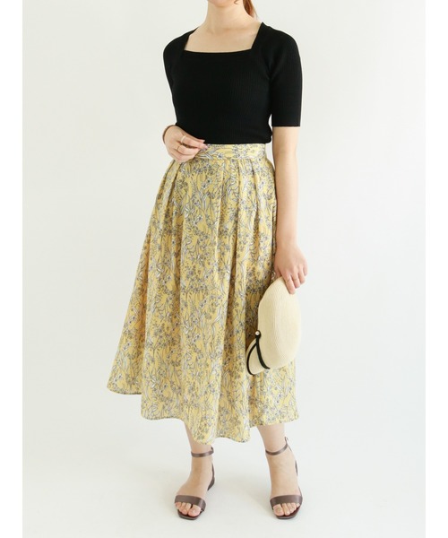 Te chichi（テチチ）の「ボタニカルプリントタックスカート（スカート・レディース・イエロー/グリーン/チャコール・SMALL/MEDIUM）」の9枚目の写真