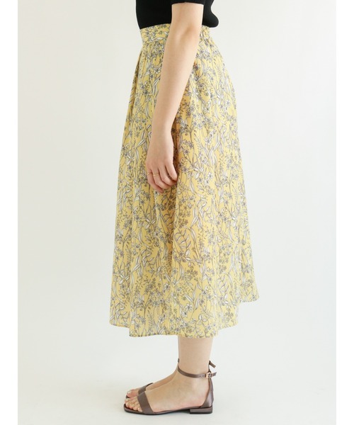 Te chichi（テチチ）の「ボタニカルプリントタックスカート（スカート・レディース・イエロー/グリーン/チャコール・SMALL/MEDIUM）」の7枚目の写真
