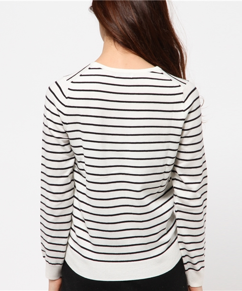 earth music&ecology（アースミュージックアンドエコロジー）の「ボーダービジューニットプルオーバー（ニット/セーター・レディース・アイボリー/ライトピンク/ライトイエロー/ライトグリーン/サックスブルー/ネイビー・MEDIUM/SMALL）」の9枚目の写真