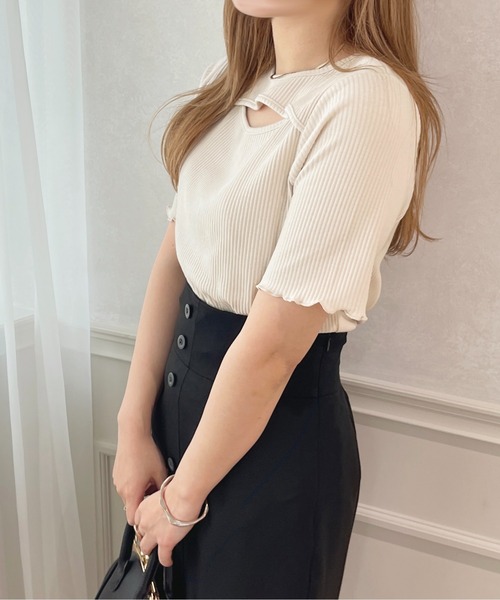 apres jour（アプレジュール）の「フロントオープントップス【ZOZOTOWN限定アイテム】（Tシャツ/カットソー・レディース・ラベンダー/アイボリー/ブラック/ライトイエロー・X-LARGE/フリー）」の8枚目の写真