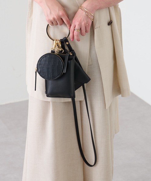 COLONY 2139(コロニートゥーワンスリーナイン)の「3連ショルダーバッグ/スマホショルダー/スマホポーチ(ショルダーバッグ・レディース・ブラック/パープル/ブラウン/グリーン/ブラック系その他/ライトベージュ/ネイビー/ライトブルー/ダークグリーン/シルバー/ブラック系その他2/ベージュ/ブラック系その他3・FREE)」の15枚目の写真