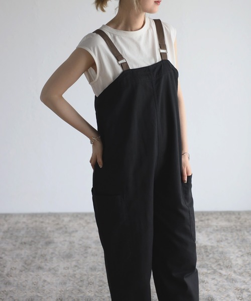 Bonjour Sagan（ボンジュールサガン）の「ベルトショルダーオーバーオール（サロペット/オーバーオール・レディース・ブラック/カーキ/ライトベージュ・FREE）」の4枚目の写真