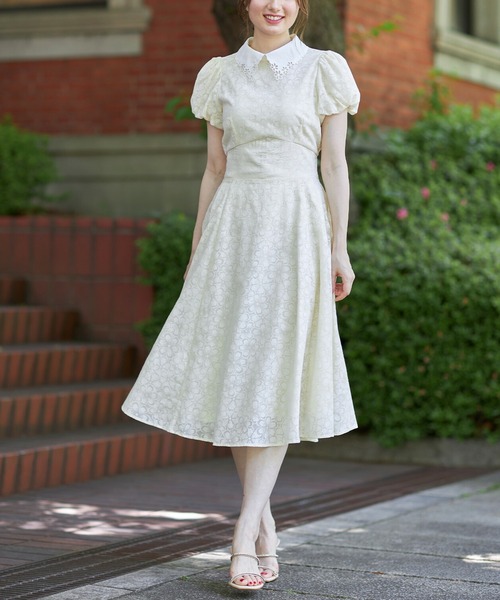 フラワーカットワーク刺繍襟付きバルーンスリーブシアーフラワーワンピース ワンピース Tocco Closet トッコ クローゼット のファッション通販 Zozotown