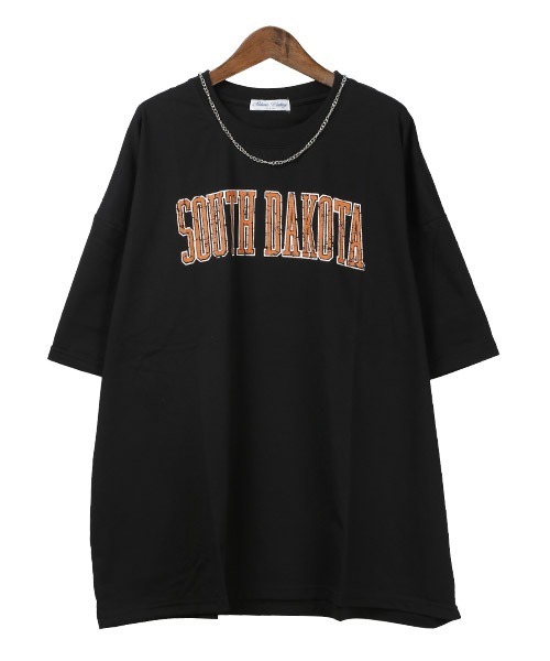 LUXSTYLE(ラグスタイル)の「ネックレス付きカレッジロゴBIGTシャツ(Tシャツ/カットソー・メンズ・ホワイト/ブラック/ネイビー・M/L/XL)」の10枚目の写真