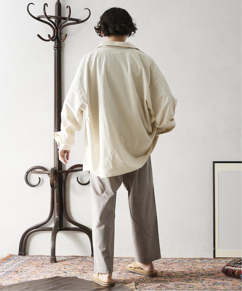 ARMY TWILL（アーミーツイル）の「【ARMY TWILL / アーミーツイル】別注 ヘビーコットンスラブシャツ（シャツ/ブラウス・メンズ・ブラック/カーキ/ナチュラル・MEDIUM/LARGE）」の6枚目の写真