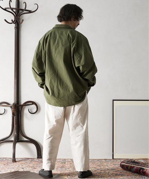 ARMY TWILL（アーミーツイル）の「【ARMY TWILL / アーミーツイル】別注 ヘビーコットンスラブシャツ（シャツ/ブラウス・メンズ・ブラック/カーキ/ナチュラル・MEDIUM/LARGE）」の10枚目の写真