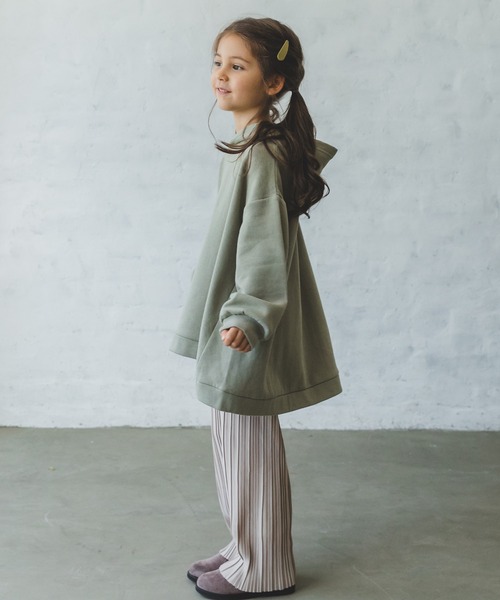 pairmanon（ペアマノン）の「【毛玉になりにくい裏起毛】【ママとおそろい】長袖ラウンドヘムパーカー（パーカー・キッズ・ブラック/モカ/ミント/アイボリー・90/120/110/100/130/140/150）」の12枚目の写真