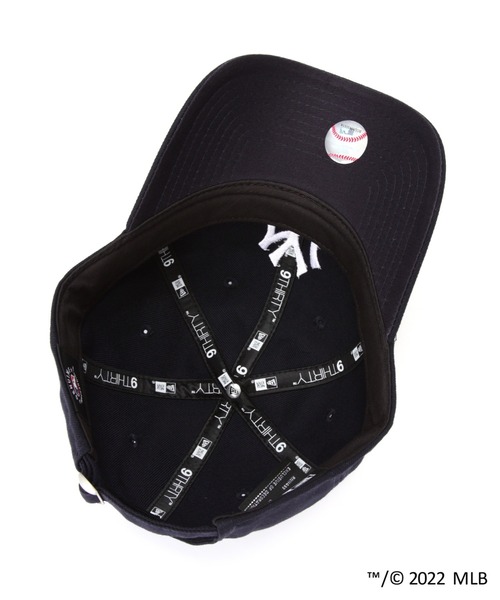 AVIREX（アヴィレックス）の「【× NEW ERA】MLB × AVIREX 9サーティ ヤンキース ベースボール キャップ / 9THRTY Yankees BASEBALL CAP（キャップ・レディース・ネイビー・F）」の3枚目の写真