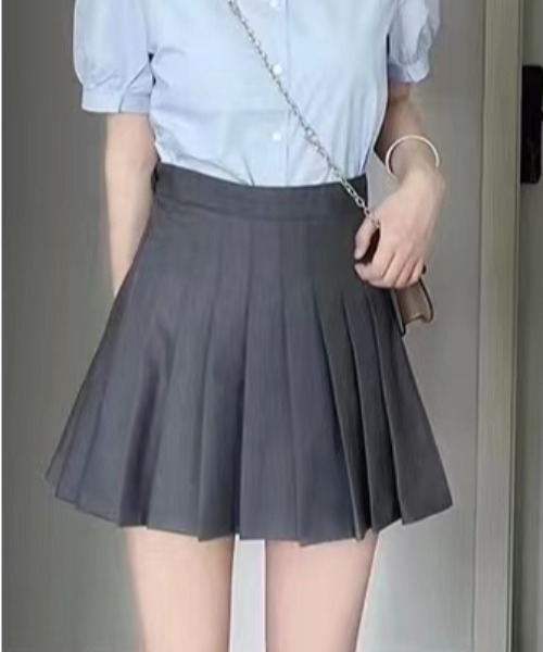 gossip!ロサンゼルス(ゴシップロサンゼルス)の「プリーツミニスカート(スカート・レディース・ホワイト/ブラック/グレー・S/M)」の3枚目の写真