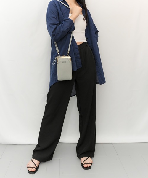 Alite cloth(アリーテクロス)の「がま口付きミニお財布ショルダーバッグ/スマホ入れ(ショルダーバッグ・レディース・ホワイト/ブラック/グレー/サックスブルー/ピンク・FREE)」の3枚目の写真