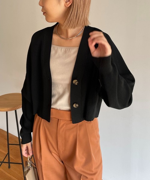 CAPRICIEUX LE'MAGE（カプリシューレマージュ）の「畦クロップカーディガン（カーディガン/ボレロ・レディース・ブラック/オフホワイト/モカ・FREE）」の13枚目の写真