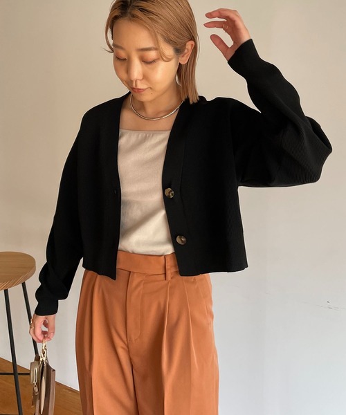CAPRICIEUX LE'MAGE（カプリシューレマージュ）の「畦クロップカーディガン（カーディガン/ボレロ・レディース・ブラック/オフホワイト/モカ・FREE）」の14枚目の写真