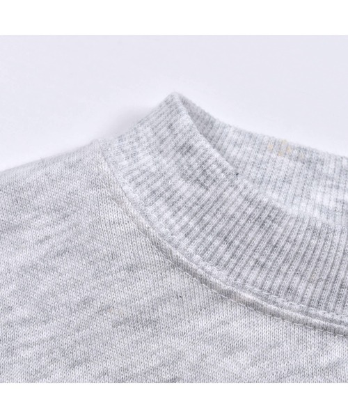 BeBe（ベベ）の「BeBe/ミニウラゲロゴ刺繍トレーナー(90~150cm)（スウェット・キッズ・グレー/パープル・90/150/110/140/130/100/120）」の4枚目の写真