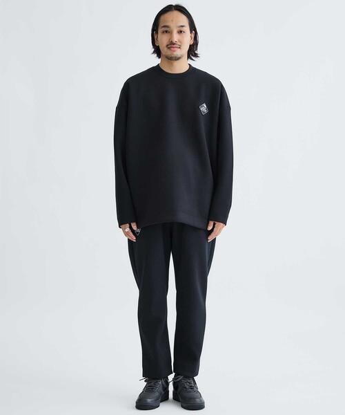 F.C.Real Bristol(エフシーレアルブリストル)の「WM × F.C.Real Bristol SWEAT PULLOVER(スウェット・メンズ・ブラック・1/0)」の3枚目の写真