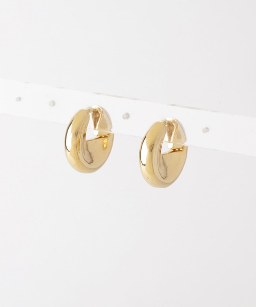 KBF(ケイビーエフ)の「クォーターサークルピアス(ピアス(両耳用)・レディース・シルバー/ゴールド・ONE)」の6枚目の写真