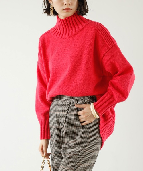 GeeRA(ジーラ)の「リブ使いビッグシルエットニット(ニット/セーター・レディース・レッド/ブルー/ブラック・SMALL/MEDIUM/LARGE/X-LARGE)」の16枚目の写真