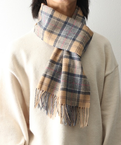 Barbour（バブアー）の「【BARBOUR/バブアー】Tartan lambswool scarf/タータンチェック ラムズウール スカーフ/マフラー（マフラー・メンズ・レッド系/グレー系/ベージュ系/カーキ系/グリーン系/グリーン系1/ネイビー系/ネイビー系1/カーキ系1/レッド系1・FREE）」の11枚目の写真