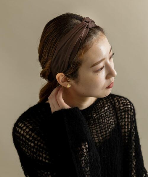 SMELLY（スメリー）の「クロスヘアターバン（ヘアバンド・レディース・ブラウン/グレー・-）」の4枚目の写真
