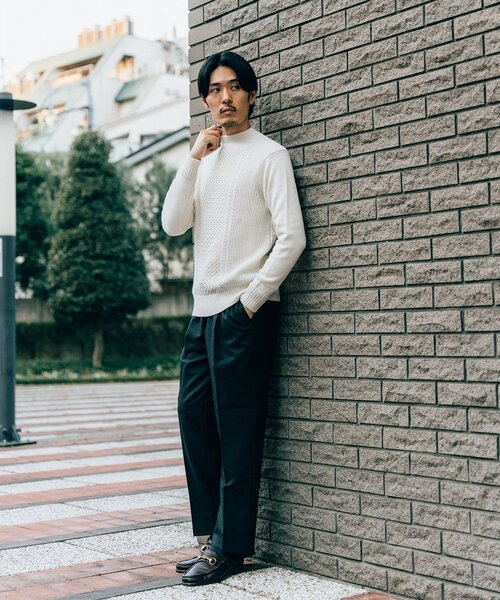 EDIFICE(エディフィス)の「【Biella Yarn / ビエラヤーン】7ゲージ ケーブル モックネックニット(ニット/セーター・メンズ・ブルー/シャーベット/ブラック/グレー/ホワイト/チャコールグレー・SMALL/MEDIUM/LARGE/X-LARGE)」の11枚目の写真