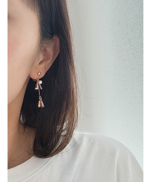 tone（トーン）の「【Tresor】wave　淡水パール　イヤリング(MA)（イヤリング・レディース・バイオレット/その他/その他3/その他2/その他4・FREE）」の19枚目の写真