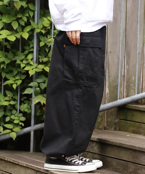 Alpha Industries(アルファインダストリーズ)の「ALPHA INDUSTRIES/アルファインダストリーズ SUPER WIDE CARGO カーゴパンツ ワイドパンツ(カーゴパンツ・メンズ・カーキ/オリーブ/ブラック・M/L/XL)」の13枚目の写真
