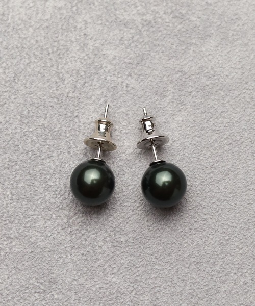 MUSES(ミューズ)の「★MUSES★オーバル淡水パールピアス(ピアス(両耳用)・レディース・ピンク/ホワイト/ラベンダー/ブラック・FREE)」の3枚目の写真