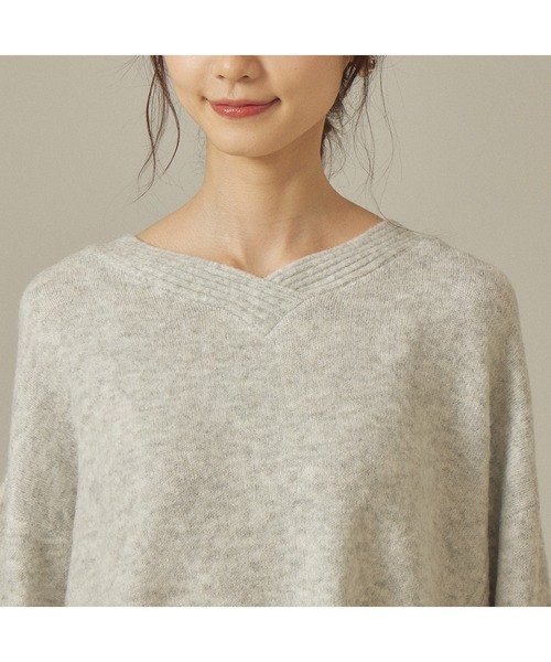 abahouse mavie（アバハウスマヴィ）の「ふわニットVネックプルオーバー（ニット/セーター・レディース・サックスブルー/ライトグレー/ブルー/ピンク/ダークベージュ/ブラック・フリー）」の14枚目の写真