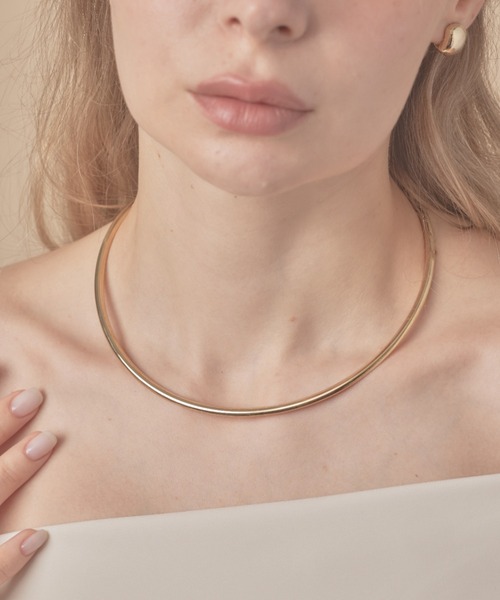 sowang（ソワン）の「メタル カーブ チョーカー ネックカフ（チョーカー・レディース・シルバー/ゴールド・FREE）」の12枚目の写真