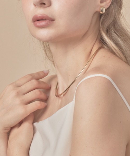 sowang（ソワン）の「メタル カーブ チョーカー ネックカフ（チョーカー・レディース・シルバー/ゴールド・FREE）」の17枚目の写真
