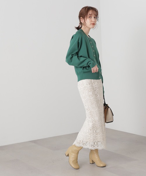 N.（N. Natural Beauty Basic）（エヌエヌナチュラルビューティーベーシック）の「◆ドットボタン総針フォルムカーディガン（カーディガン/ボレロ・レディース・オフホワイト/ブラック/グリーン/ブルー/ネイビー/ピンク/イエロー・MEDIUM）」の16枚目の写真