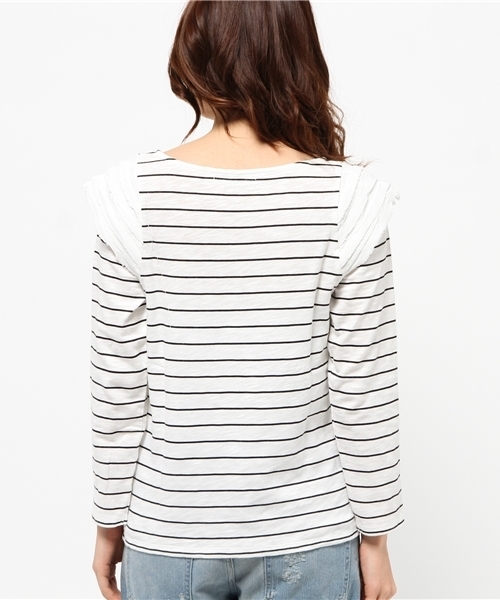 Kastane（カスタネ）の「【Kastane】断ち切り肩フリルプルオーバー（ニット/セーター・レディース・ネイビー/ホワイト/グレー・FREE）」の8枚目の写真