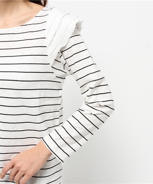 Kastane（カスタネ）の「【Kastane】断ち切り肩フリルプルオーバー（ニット/セーター・レディース・ネイビー/ホワイト/グレー・FREE）」の6枚目の写真