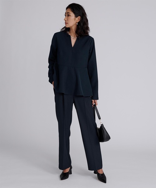 UR'S(ユアーズ)の「キーネックペプラムトップス(Tシャツ/カットソー・レディース・グレイッシュベージュ/ダークネイビー/ブラック・L/S/M)」の14枚目の写真