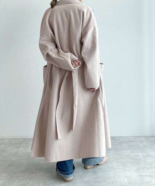 w closet（ダブルクローゼット）の「ベルト付ダブルフェイスロングコート（チェスターコート・レディース・グレイッシュベージュ/アイボリー/ブラウン・FREE）」の19枚目の写真