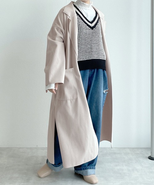 w closet（ダブルクローゼット）の「ベルト付ダブルフェイスロングコート（チェスターコート・レディース・グレイッシュベージュ/アイボリー/ブラウン・FREE）」の20枚目の写真