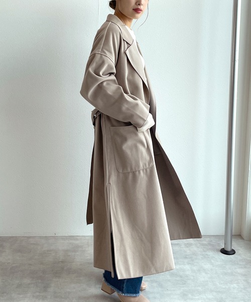 w closet（ダブルクローゼット）の「ベルト付ダブルフェイスロングコート（チェスターコート・レディース・グレイッシュベージュ/アイボリー/ブラウン・FREE）」の22枚目の写真