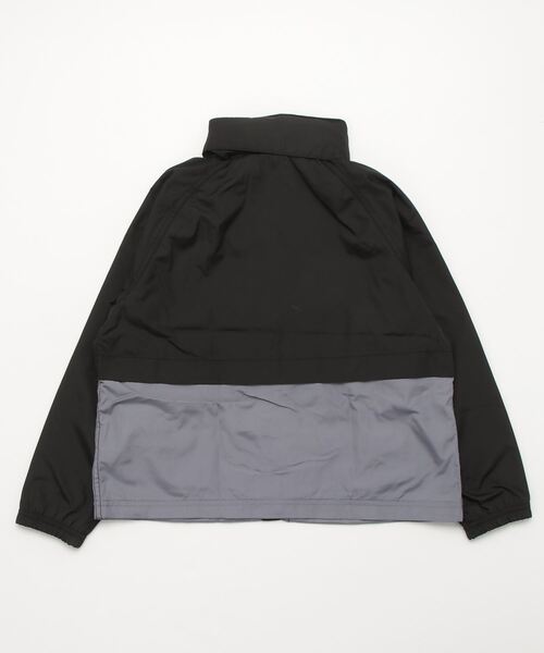 GAP（ギャップ）の「ウインドバスタージャケット (キッズ)（ナイロンジャケット・キッズ・ブラック/ブルー・M/L/XL/XXL/S）」の7枚目の写真