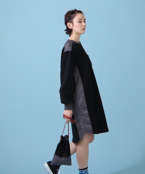 AVIREX（アヴィレックス）の「《WEB&DEPOT限定》SWEAT DRAWSTRING BAG/ スウェットドローストリング巾着バッグ（ショルダーバッグ・レディース・グレー/ブラック・FREE）」の7枚目の写真