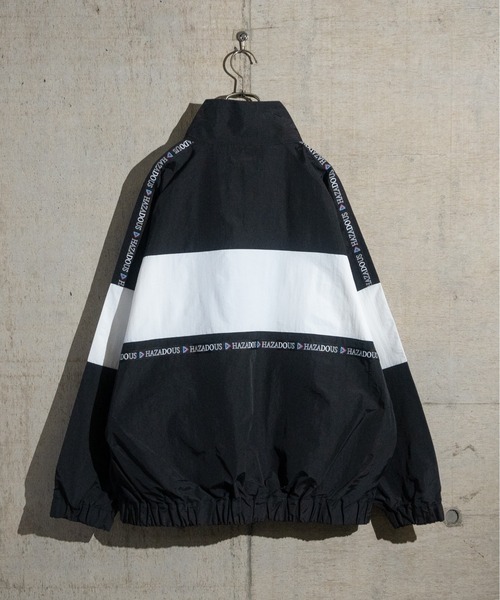 JOHN'S CLOSET(ジョンズクローゼット)の「【13】ナイロン オーバーサイズ スタンドジャケット(ナイロンジャケット・メンズ・レッド/オフホワイト/ブラック・MEDIUM/LARGE)」の4枚目の写真