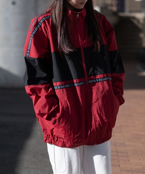 JOHN'S CLOSET(ジョンズクローゼット)の「【13】ナイロン オーバーサイズ スタンドジャケット(ナイロンジャケット・メンズ・レッド/オフホワイト/ブラック・MEDIUM/LARGE)」の17枚目の写真