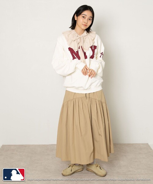 FREAK'S STORE（フリークスストア）の「MLB × FREAK'S STORE/エムエルビー MLB サテンロゴスウェット（スウェット・レディース・オフホワイト/ナチュラル/グレー/ネイビー・ﾌﾘ-）」の18枚目の写真