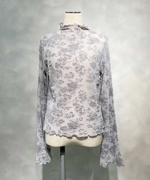 one after another NICE CLAUP（ワンアフターアナザーナイスクラップ）の「オパールシアーハイネックトップス　2023SS（Tシャツ/カットソー・レディース・グレー/ピンクベージュ/アイボリー・FREE）」の2枚目の写真