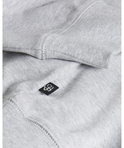 Ted Baker(テッドベーカー)の「SONICS ロゴ トレーナー(スウェット・メンズ・グレー系その他5・3/5/1/2/4)」の5枚目の写真