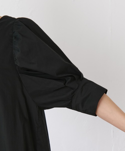 Omekashi（オメカシ）の「ビッグスリーブワンピース（ワンピース・レディース・ベージュ/ピンク/ブルー/ブラック・36/38）」の17枚目の写真