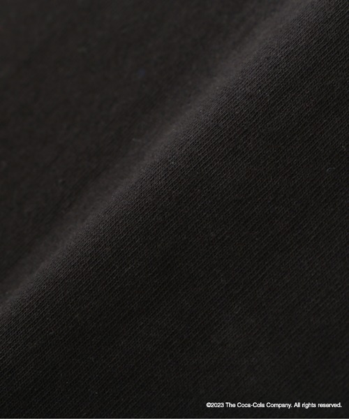 AVIREX(アヴィレックス)の「AVIREX / COKE "70s AD POSTER" T-SHIRT(Tシャツ/カットソー・メンズ・ホワイト/ブラック・L/M/2XL/XL)」の6枚目の写真