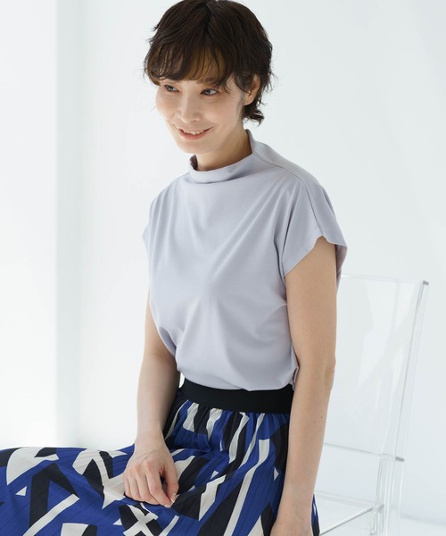 toki doki(トキドキ)の「冷感ボトルネックフレンチTシャツ(Tシャツ/カットソー・レディース・ラベンダー/アイボリー/ブラック/ライトグレー・FREE)」の12枚目の写真
