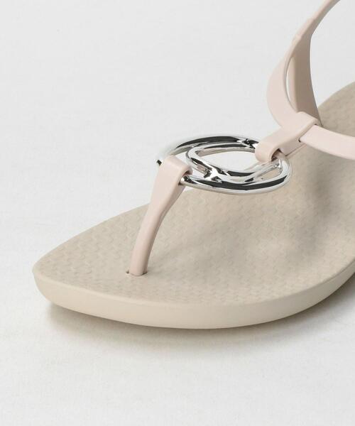 IPANEMA（イパネマ）の「＜Ipanema＞ CLASIC CHARM3 サンダル / ビーチサンダル（サンダル・レディース・ベージュ/ブラック・36(24)/37(24.5)/35(23)）」の5枚目の写真