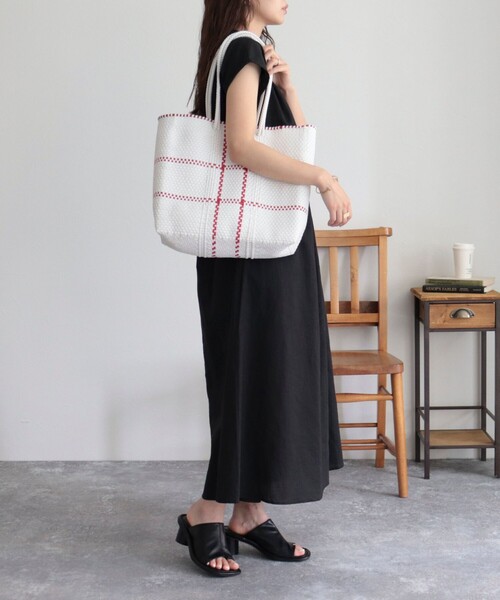 Moon Bird（ムーンバード）の「【MoonBird/ムーンバード】メルカドカラーモチーフ Lサイズ（かごバッグ・レディース・ホワイト系その他2/ブルー系その他3・FREE）」の4枚目の写真