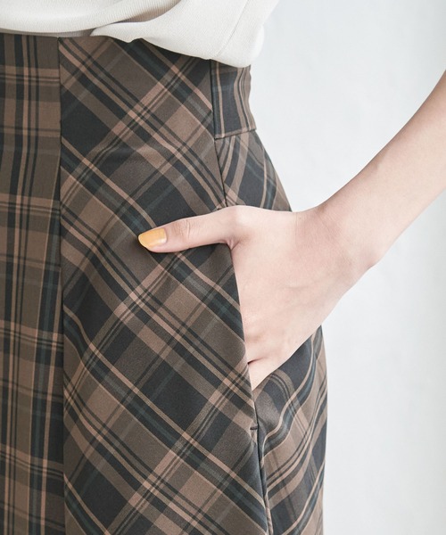 ROPE' PICNIC（ロペピクニック）の「チェックセミマーメイドスカート（スカート・レディース・ブラック/ワイン/ダークブラウン/キャメル・36/38）」の10枚目の写真