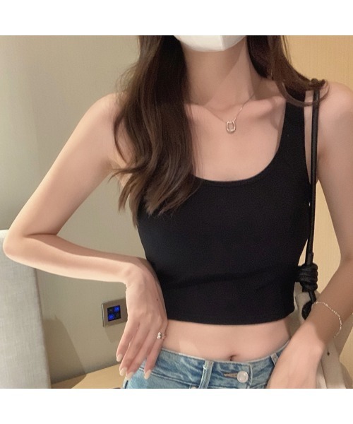 カップインバッククロスクロップドT